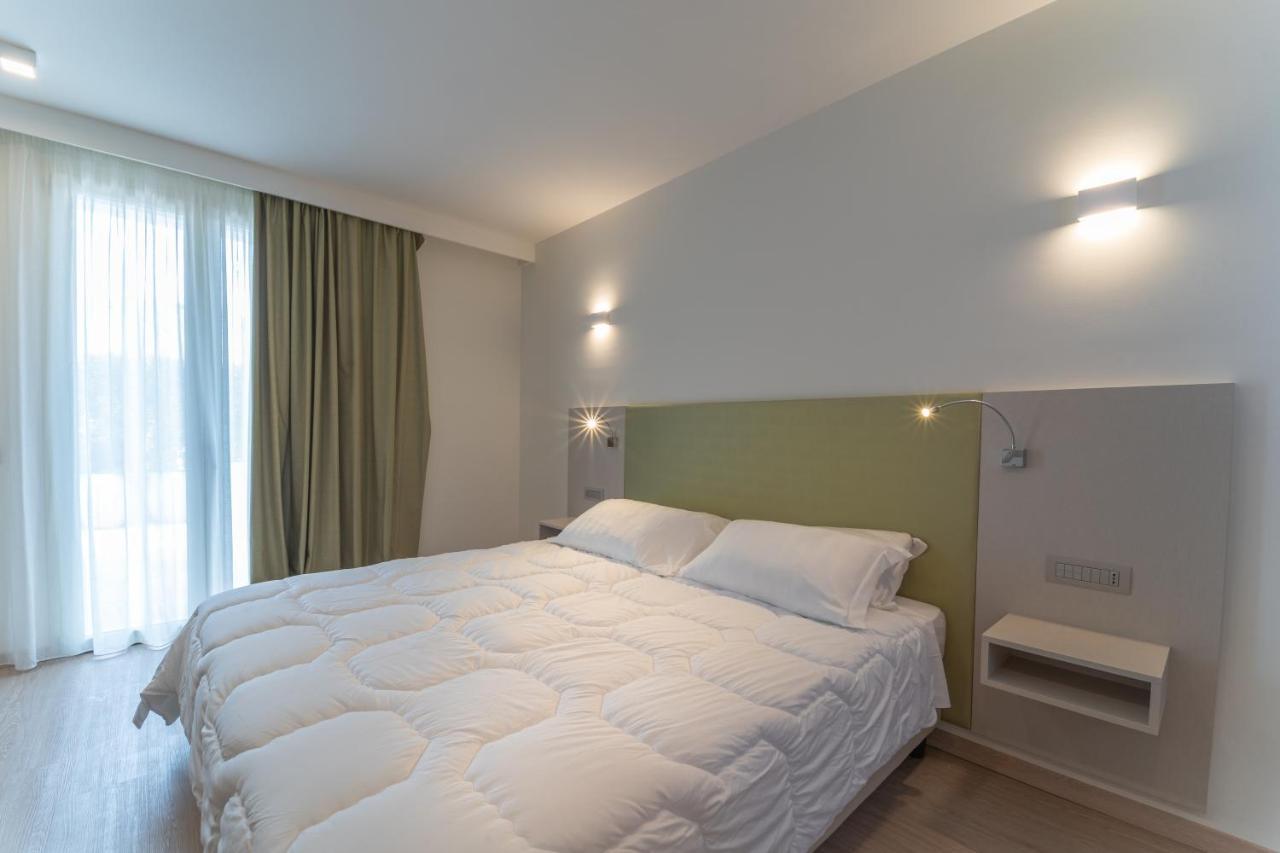Hotel Stele Di Nora 풀라 외부 사진